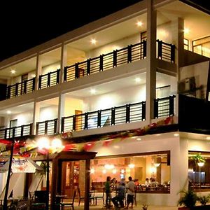 Coron Gateway Hotel & Suites